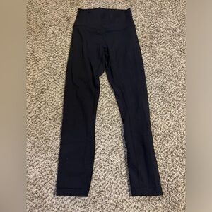 Lululemon women’s size 2 Wunder Train High-Rise Tights in black